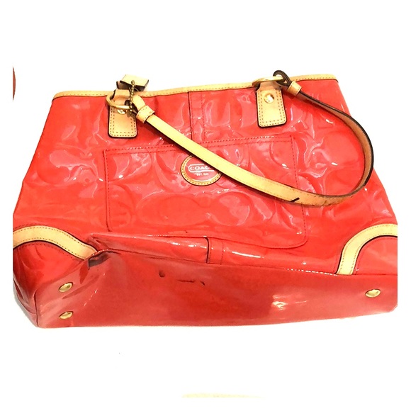 Coach Purse - Picture 1 of 4